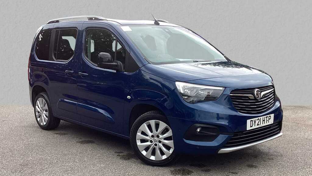Compare Vauxhall Combo Life 1.2 Turbo 130 Elite DY21HTP Blue