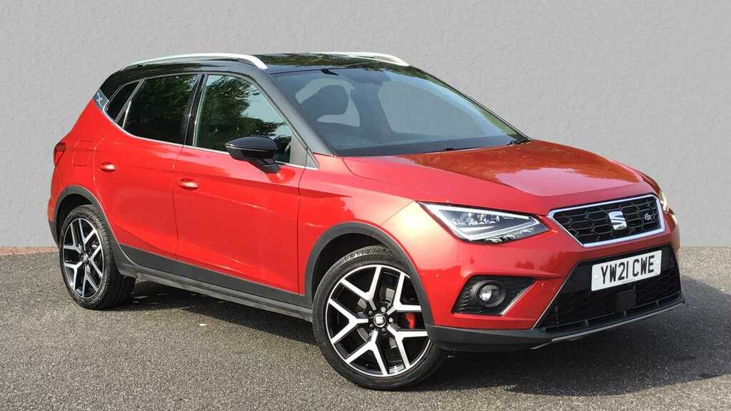 Compare Seat Arona 1.0 Tsi 110 Fr Red Edition YW21CWE Red