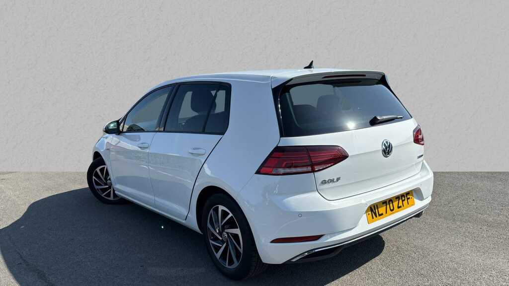 Compare Volkswagen Golf 1.5 Tsi Evo Match Edition NL70ZPF White
