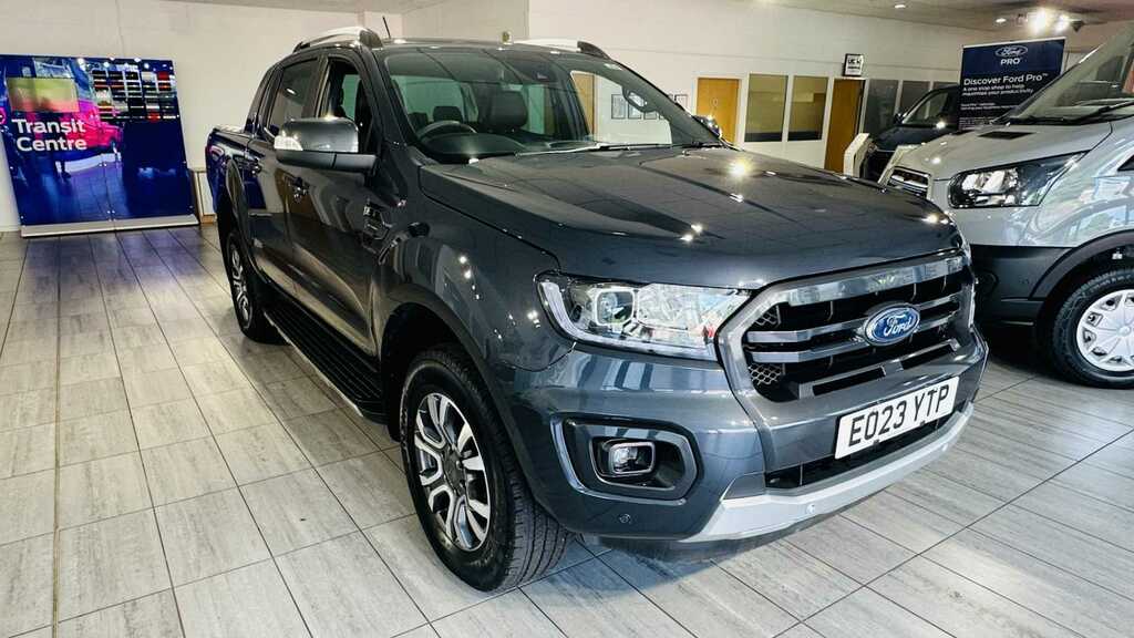 Compare Ford Ranger Pick Up Double Cab Wildtrak 2.0 Ecoblue 213 EO23YTP Grey