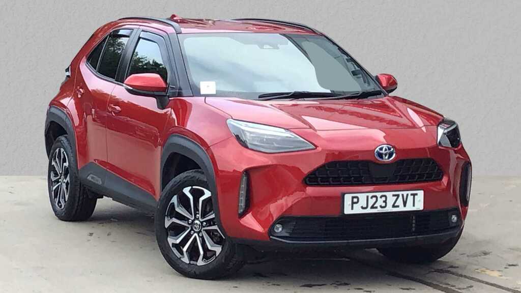 Compare Toyota Yaris Cross 1.5 Hybrid Design Cvt PJ23ZVT Red