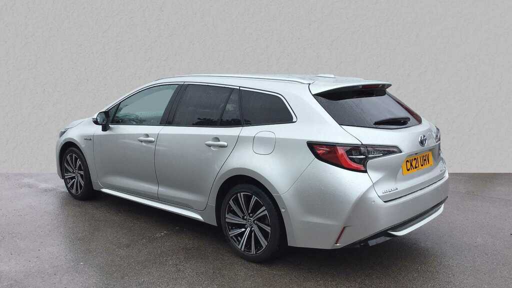 Compare Toyota Corolla 2.0 Vvt-i Hybrid Design Cvt CK21UHV Silver