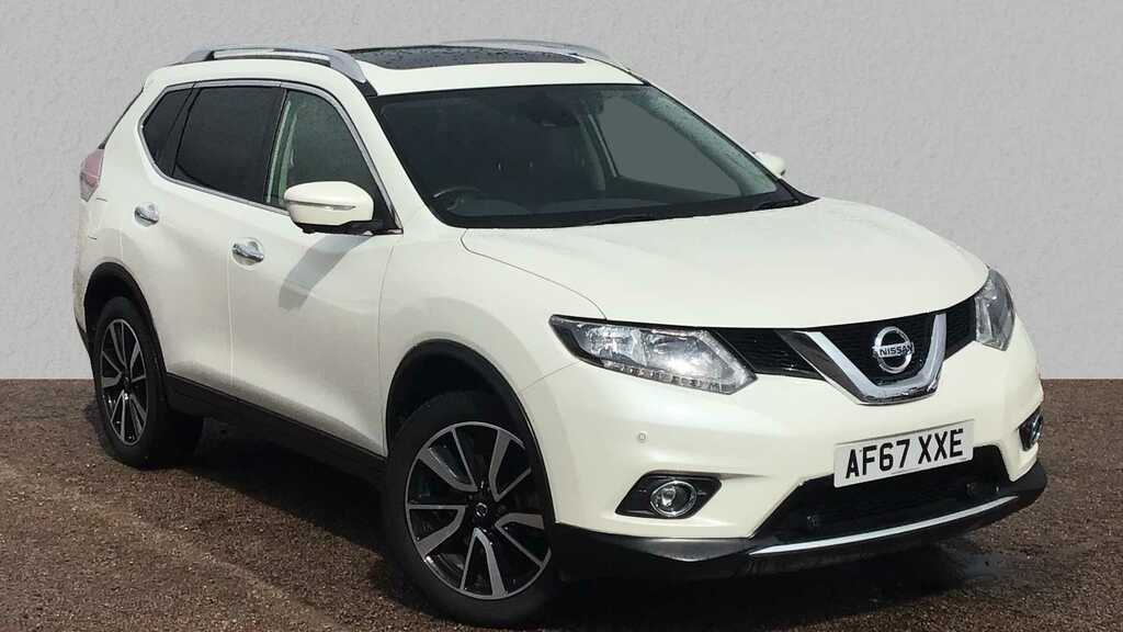 Compare Nissan X-Trail 2.0 Dci N-vision 4Wd 7 Seat AF67XXE White