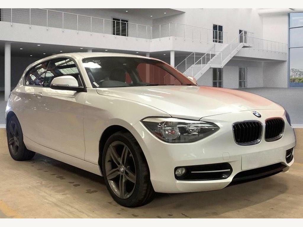 Compare BMW 1 Series 2.0 116D Sport Euro 5 Ss  White