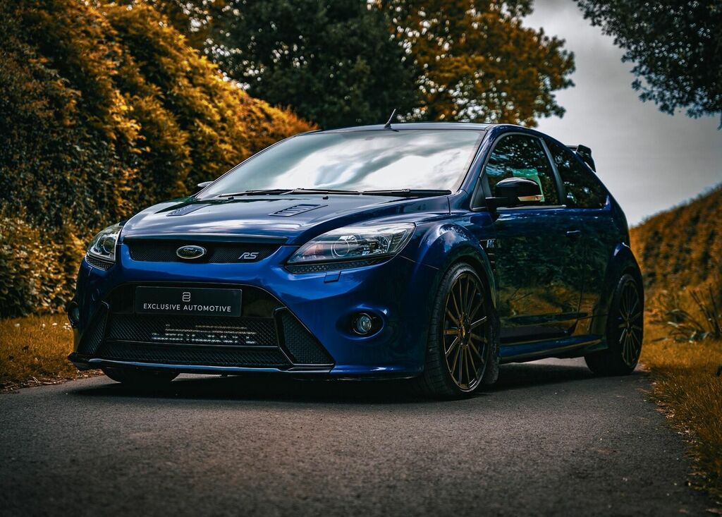 Compare Ford Focus Focus Rs RS10BGS Blue