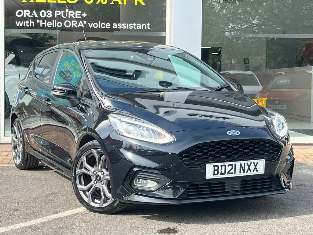 Compare Ford Fiesta 1.0 Ecoboost 95 St-line Edition BD21NXX Black