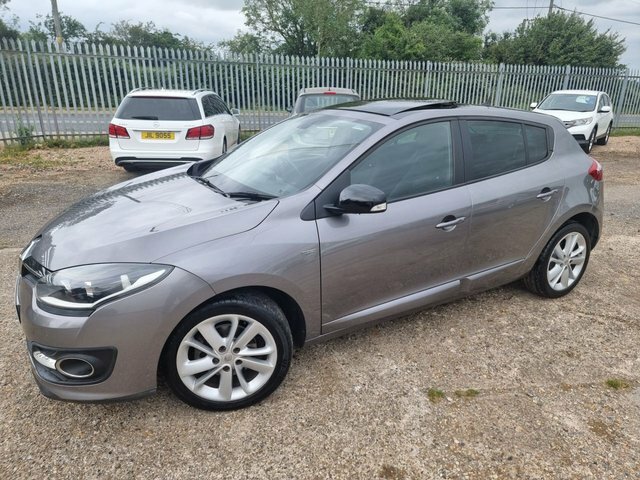 Compare Renault Megane 1.5 Limited Energy Dci Ss 110 Bhp WK64JKN Grey