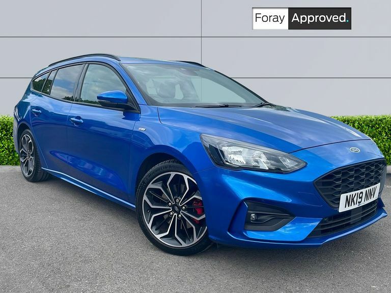 Compare Ford Focus 1.5 Ecoboost 182 St-line X NK19NNV Blue