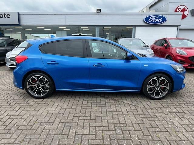Ford Focus St-line X Edition Mhev Blue #1