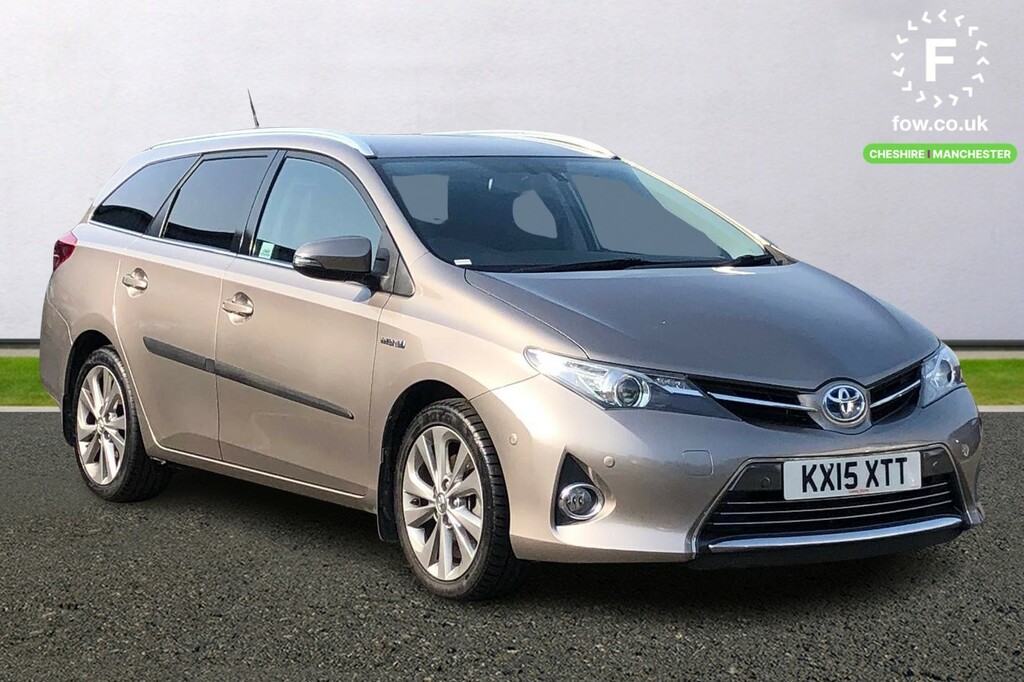 Compare Toyota Auris 1.8 Hybrid Excel Cvt KX15XTT Brown