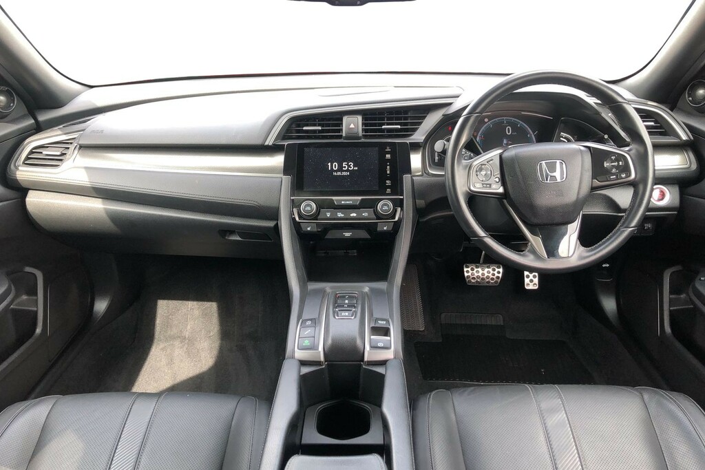 Compare Honda Civic 1.6 I-dtec Ex LM68KTV Red