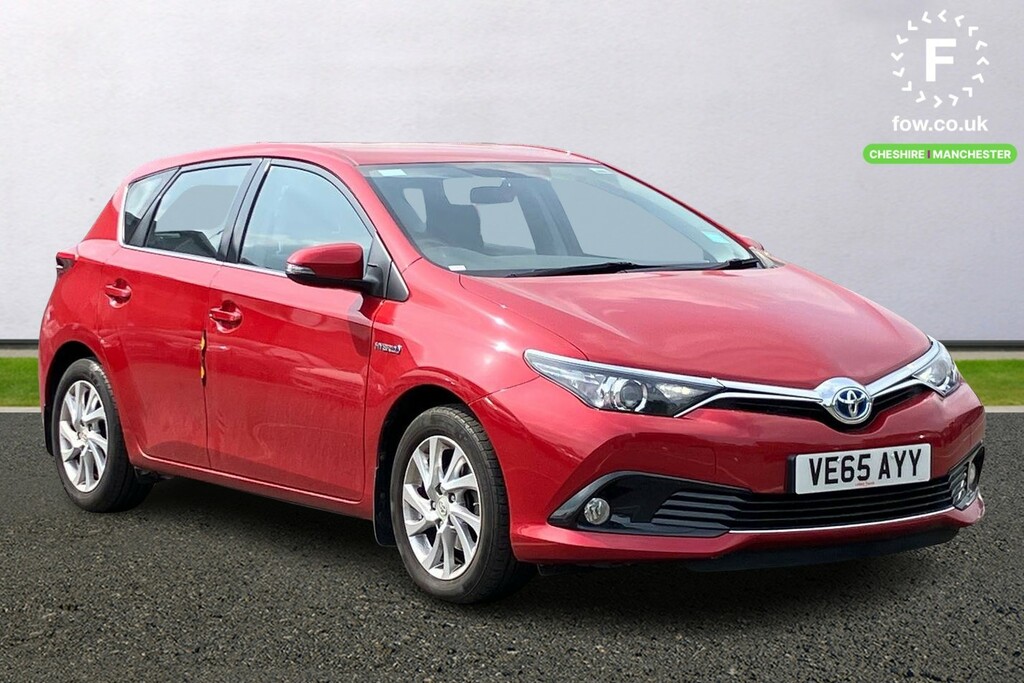 Compare Toyota Auris 1.8 Hybrid Business Edition Cvt VE65AYY Red