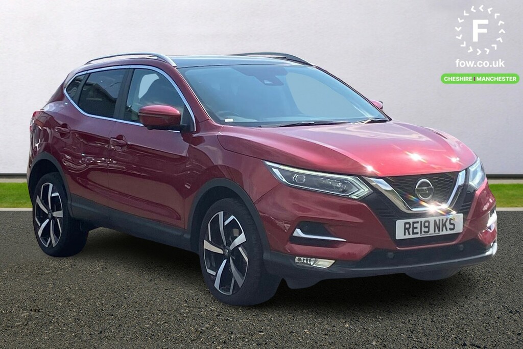 Compare Nissan Qashqai 1.5 Dci 115 Tekna Dct RE19NKS Red