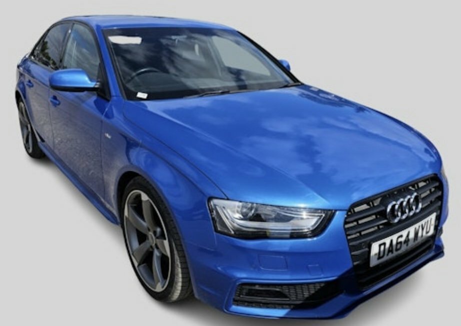 Compare Audi A4 Saloon 2.0 DA64WYU Blue