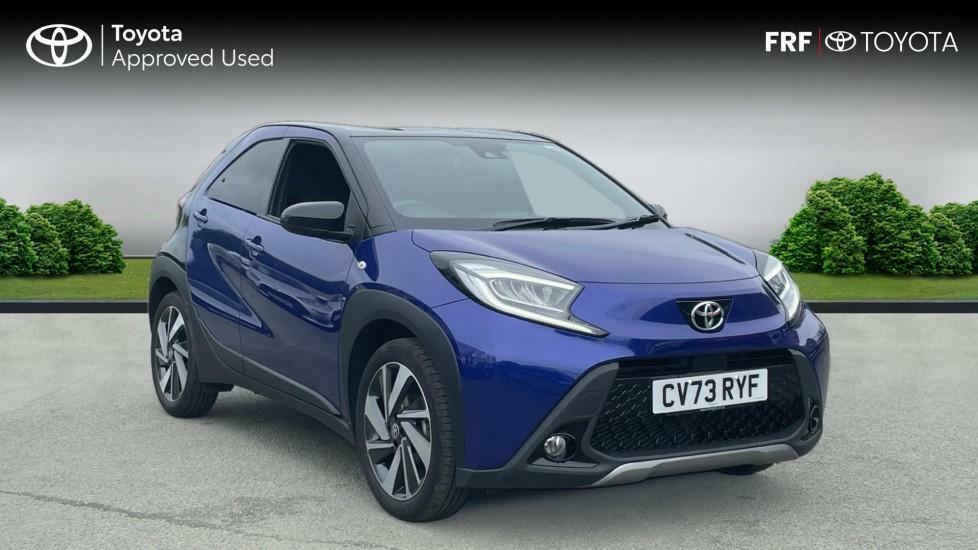 Compare Toyota Aygo X 1.0 Vvt-i Exclusive Euro 6 Ss CV73RYF Blue