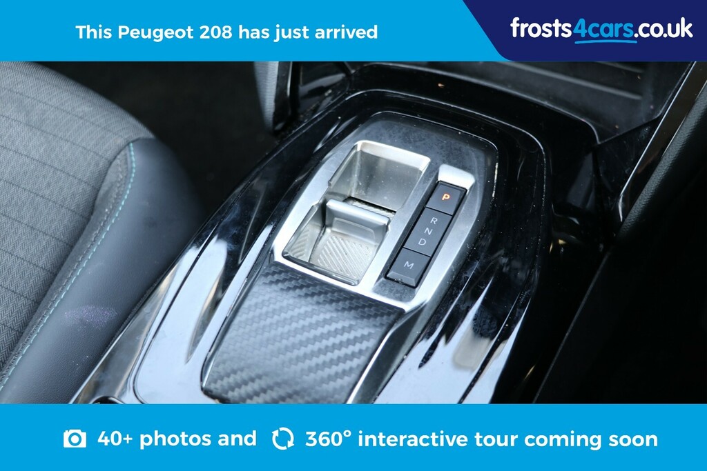 Compare Peugeot 208 1.2 Puretech Allure Premium RJ73EGC Black