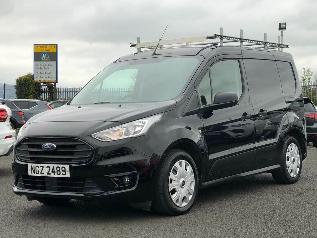 Ford Transit Connect Connect 1.5 Ecoblue 100Ps Black #1