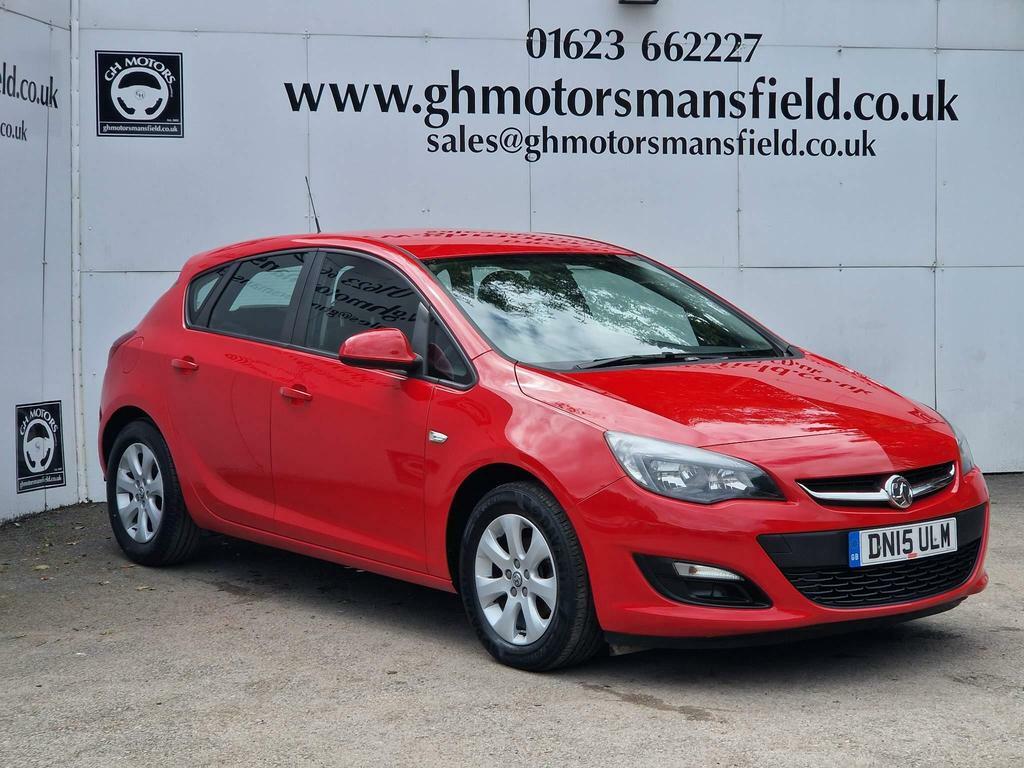 Compare Vauxhall Astra 1.6I Design Euro 6 DN15ULM Red