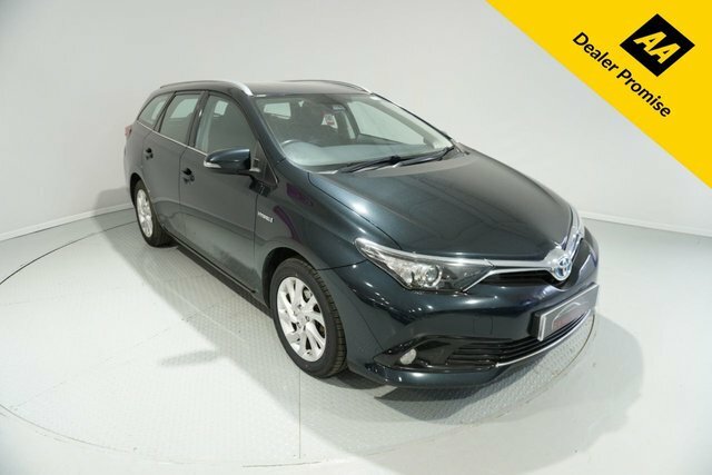 Compare Toyota Auris 1.8 Vvti Business Edition Touring Sports Tss 99 PN17YHT Grey