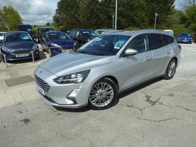 Compare Ford Focus 1.0 Ecoboost Hybrid Mhev Titanium X Navigation 125 WD70NWL Silver