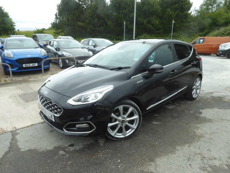 Compare Ford Fiesta 1.0 Ecoboost Navigation 125 Ps 2 Owners From New HF69LLK Black