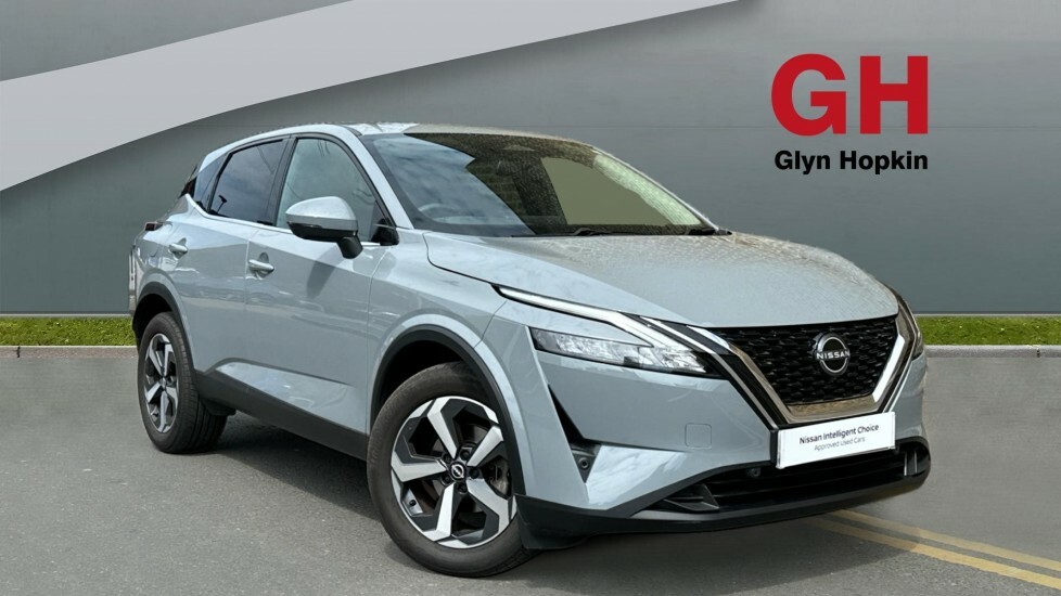 Compare Nissan Qashqai 1.3 Dig-t Mh 158 N-connecta Xtronic EY22JWE Grey