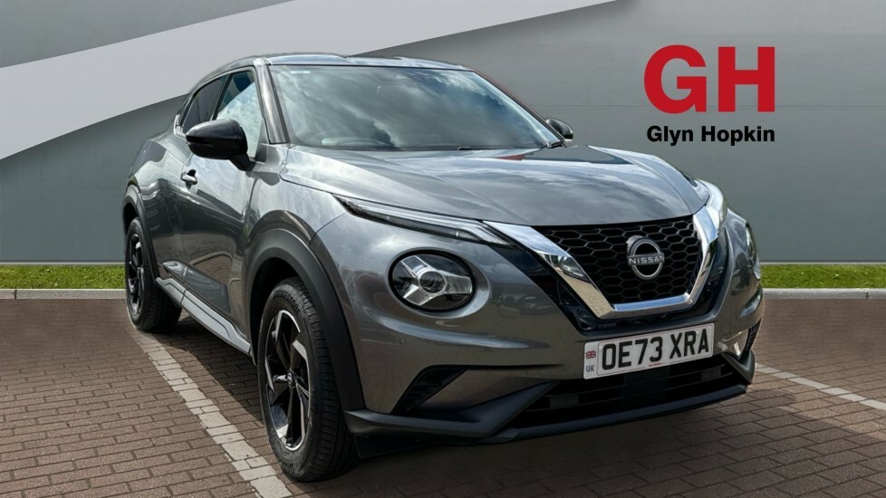 Compare Nissan Juke 1.0 Dig-t 114 N-connecta Dct OE73XRA Grey
