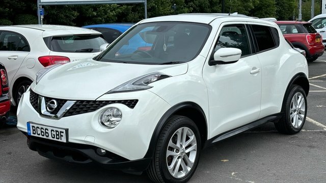 Compare Nissan Juke 1.2L N-connecta Dig-t 115 Bhp BC66GBF White