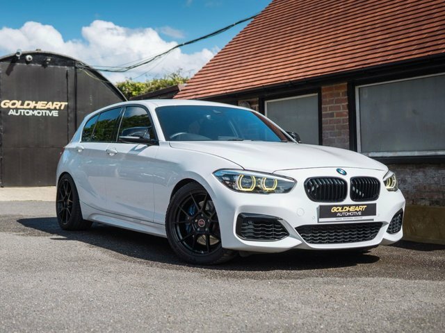 Compare BMW M1 2017 3.0 M140i Shadow Edition 335 Bhp AB58CRY White