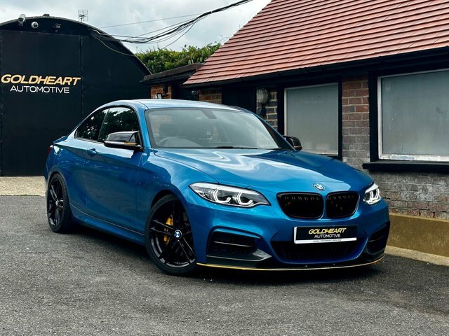 Compare BMW M2 2020 3.0 M240i 335 Bhp EJ69ZKA Blue