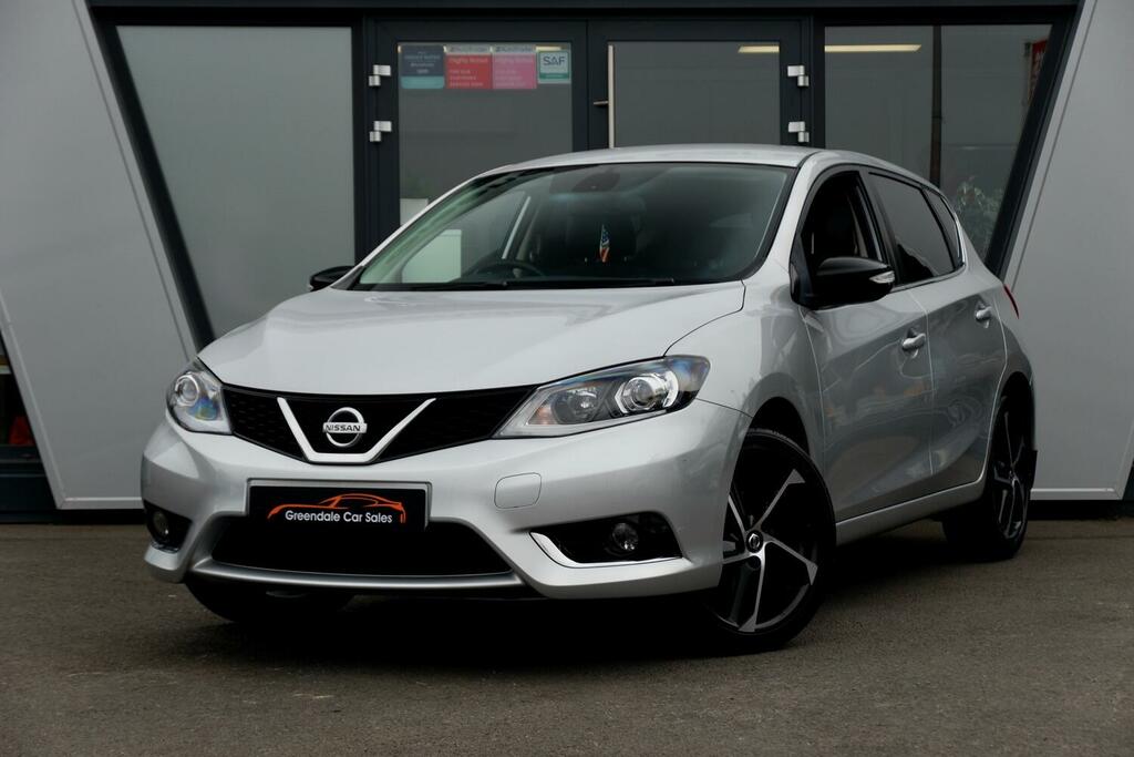 Compare Nissan Pulsar Hatchback 1.2 Dig-t N-connecta Style 201818 SN18SXS Silver