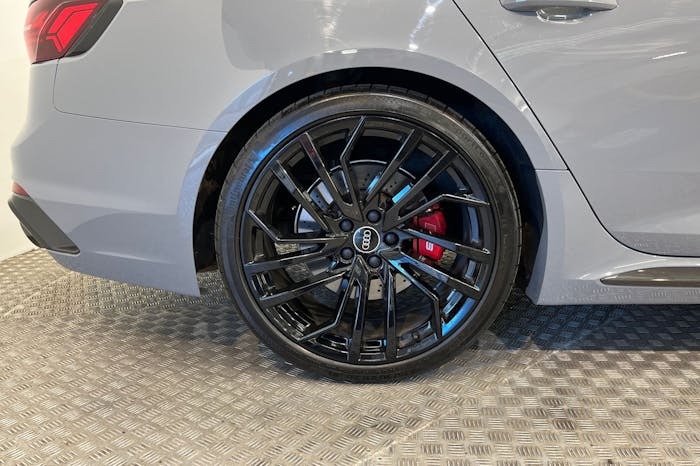Compare Audi RS4 Avant Rs 4 Carbon Black Tfsi Quattro AO73SGX Grey