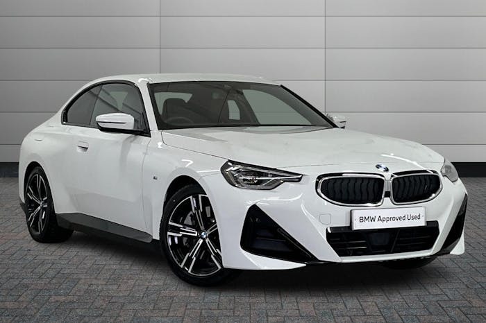Compare BMW 2 Series Gran Coupe 2.0 230I M Sport Coupe 245 Ps EJ73YYX White