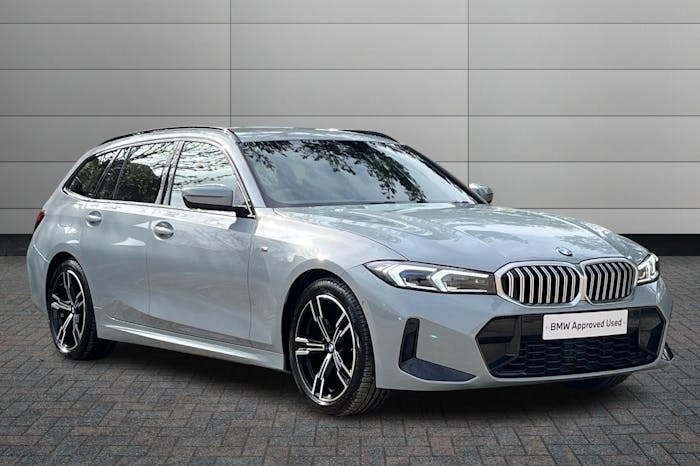 Compare BMW 3 Series 2.0 320I M Sport Touring 184 Ps YB23PXT Grey