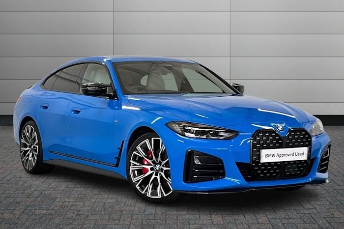 Compare BMW 4 Series Gran Coupe M440i Xdrive Mhev EN73VGG Blue
