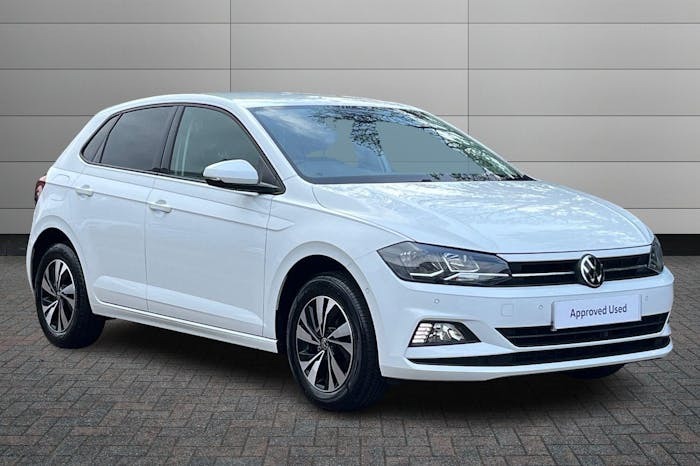 Compare Volkswagen Polo 1.0 Tsi Match Hatchback 95 Ps AE21XYJ White