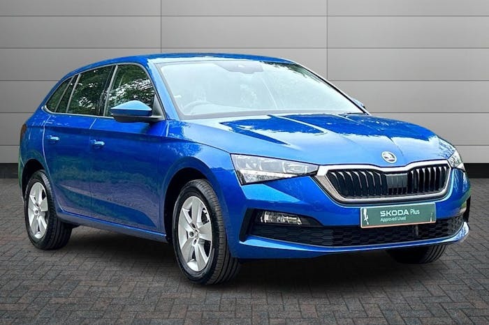 Compare Skoda Scala 1.5 Tsi Se Hatchback Dsg 150 Ps EN73OYT Blue