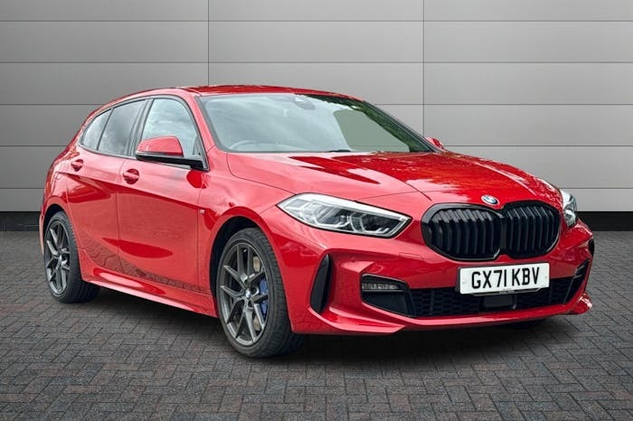 Compare BMW 1 Series 1.5 118I M Sport Lcp Hatchback Dct GX71KBV Red
