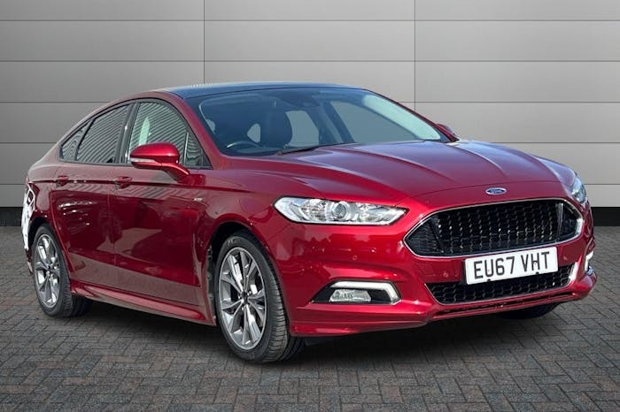 Compare Ford Mondeo 2.0T Ecoboost St Line X Hatchback EU67VHT Red