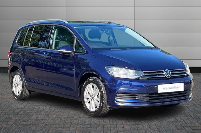 Compare Volkswagen Touran 1.5 Tsi Evo Se Family Mpv Dsg 150 Ps WL70AYU Blue