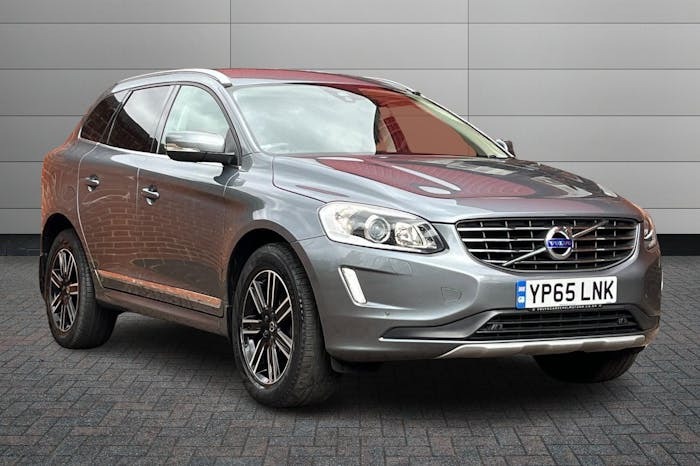 Compare Volvo XC60 2.4 D5 Se Lux Nav Suv Awd 220 Ps YP65LNK Grey