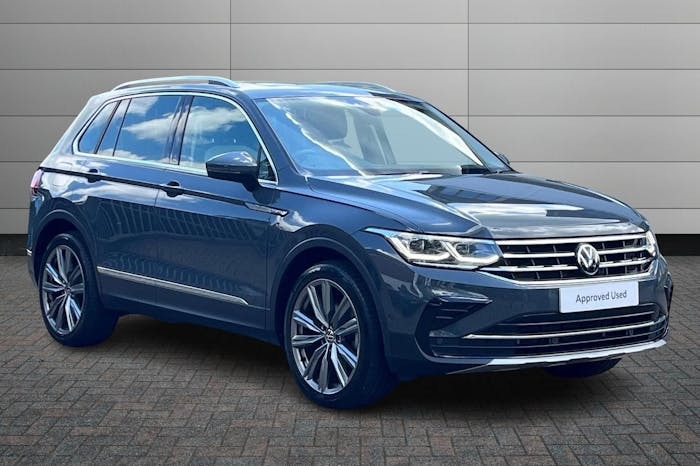 Compare Volkswagen Tiguan 2.0 Tdi Elegance Suv Dsg 4Motion 150 KR73OTY Grey