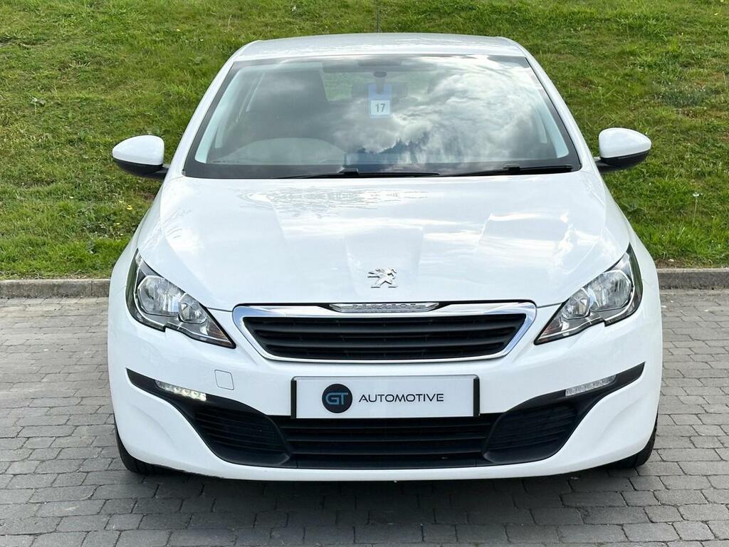 Compare Peugeot 308 1.2 Vti Puretech Access Hatchback Manua DE14LWW White