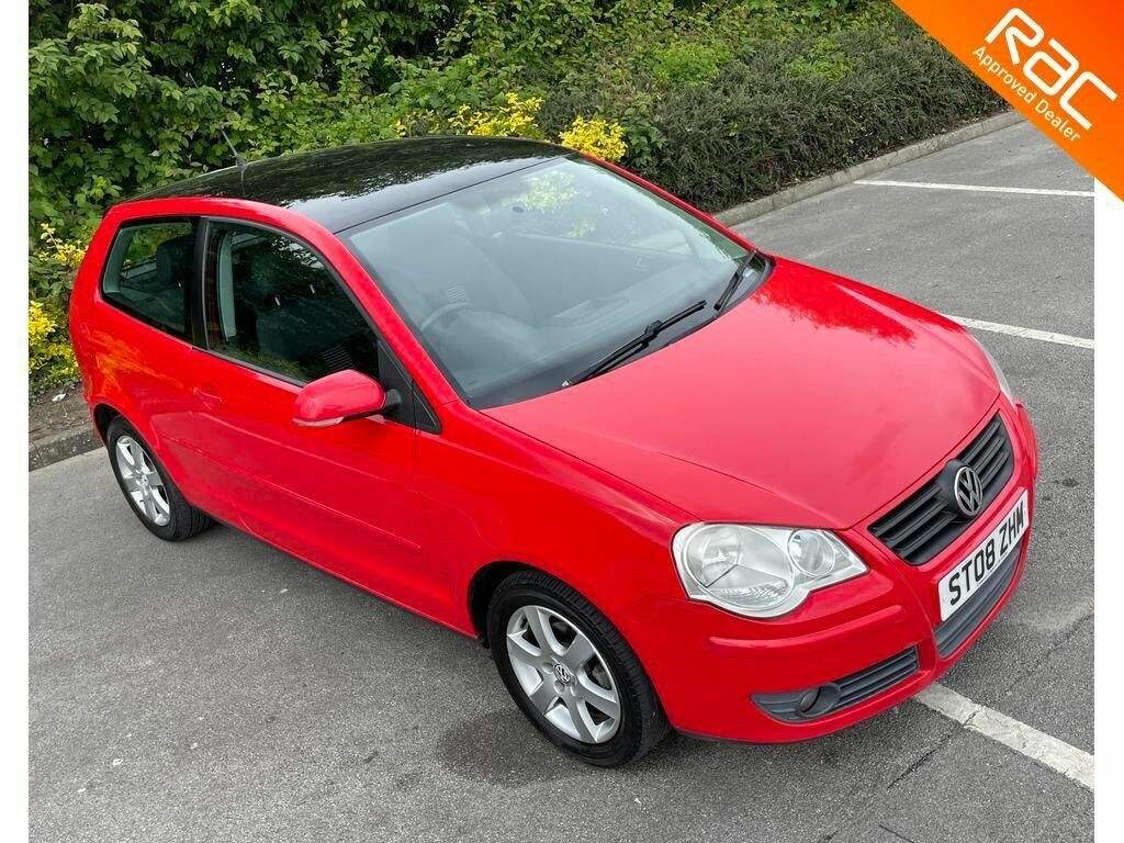 Compare Volkswagen Polo Match 80Bhp ST08ZHM Red