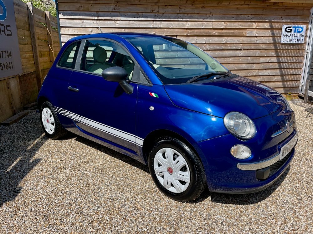 Compare Fiat 500 1.2 Pop WV09LTT Blue