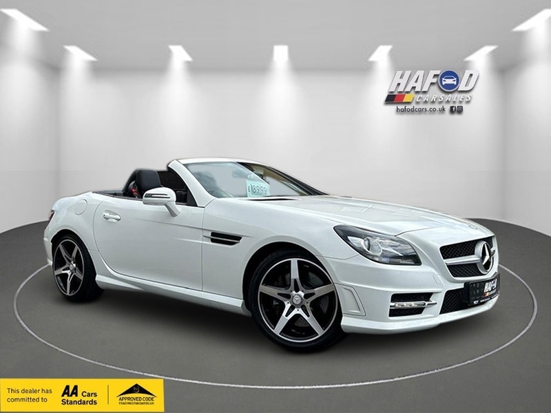 Compare Mercedes-Benz SLK Cdi Blueefficiency Amg Sport LP63OPD White