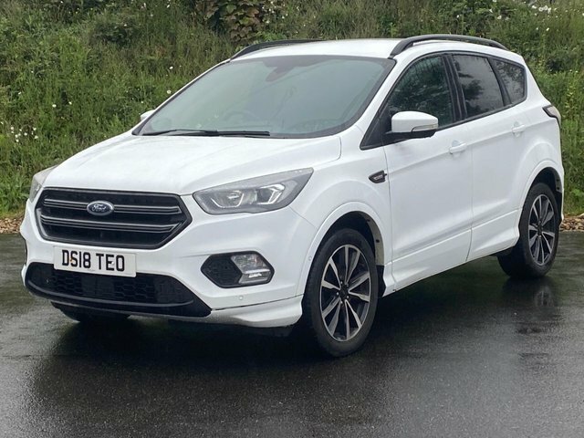 Compare Ford Kuga 1.5 St-line 148 Bhp DS18TEO White