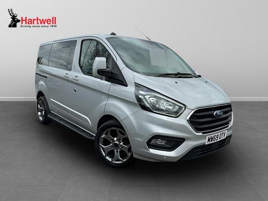 Compare Ford Transit Custom 300 L1 H1 Limited 2.0 Ecoblue Double Cab 130Ps Aut MW69OTV Silver