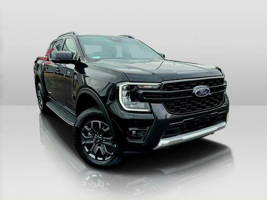 Compare Ford Ranger Wildtrak 2.0 Ecoblue 205Ps Eu6 4X4 With  Black