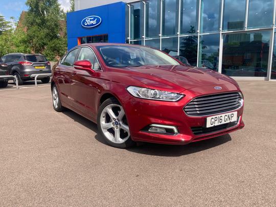 Ford Mondeo 2.0T Ecoboost Titanium Hatchback E Red #1
